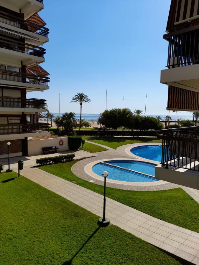 Manila Solo Familias Serviplaya Gandia Exterior photo